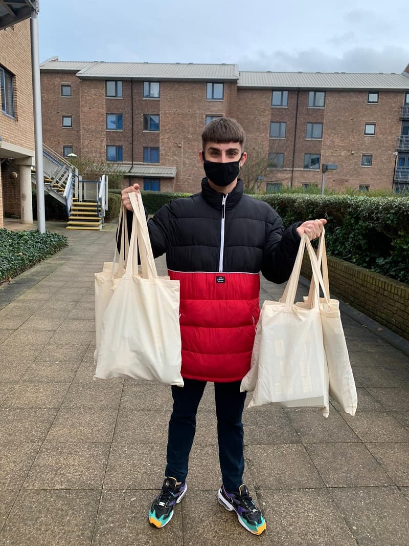 A Merry Christmas For Students Unable To Travel Home For The Holiday