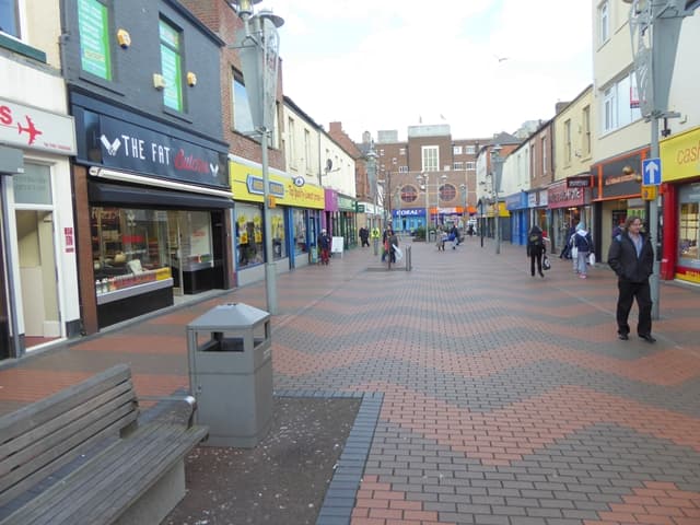 Sunderland Asked to Shop Obediently