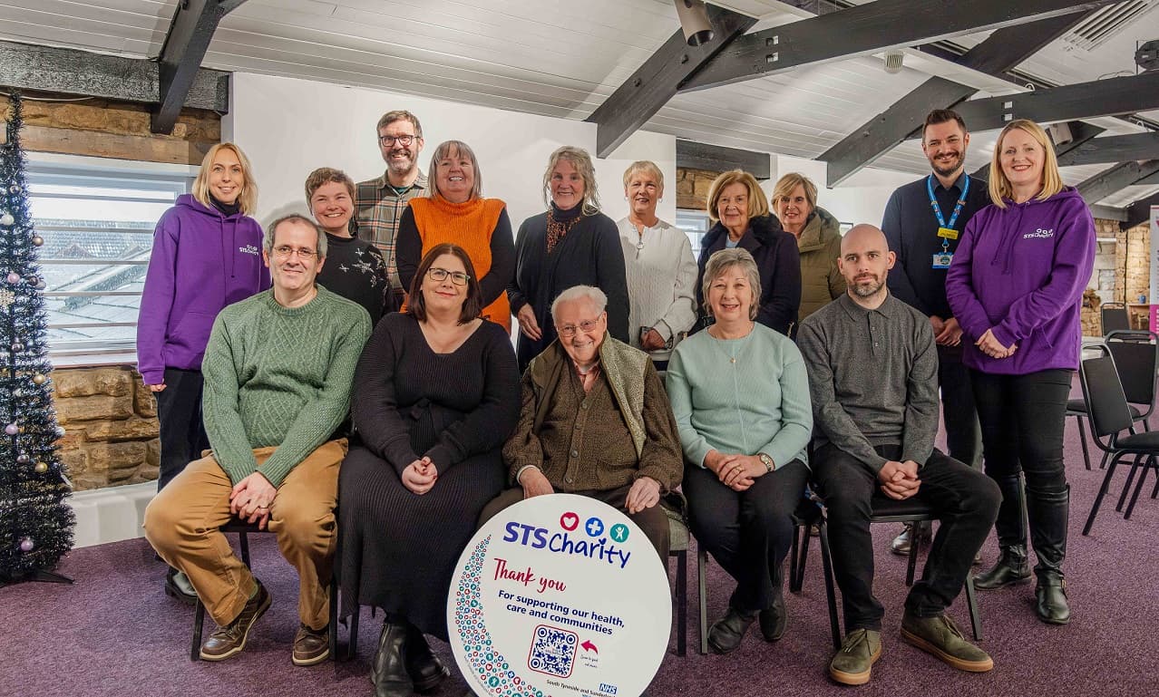 Houghton-le-Spring Great-Grandad Marks His 100th Birthday with Art Show for Local Hospitals