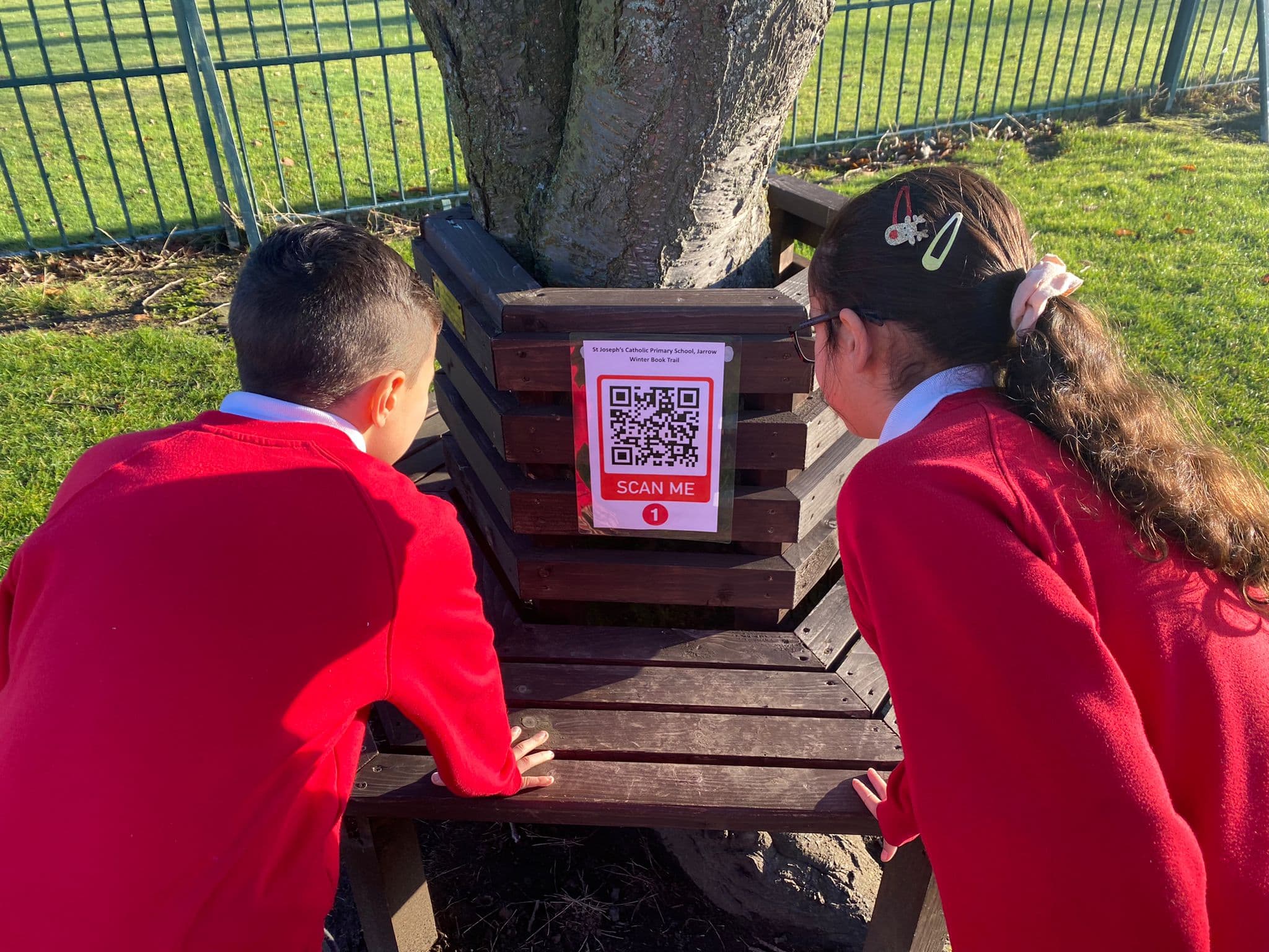Virtual Storytelling to Encourage a Love of Reading
