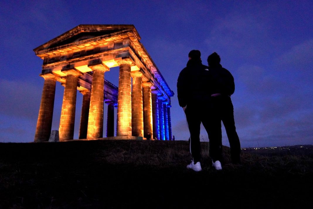 Sunderland shows solidarity with Ukraine: Landmarks lit in national colours